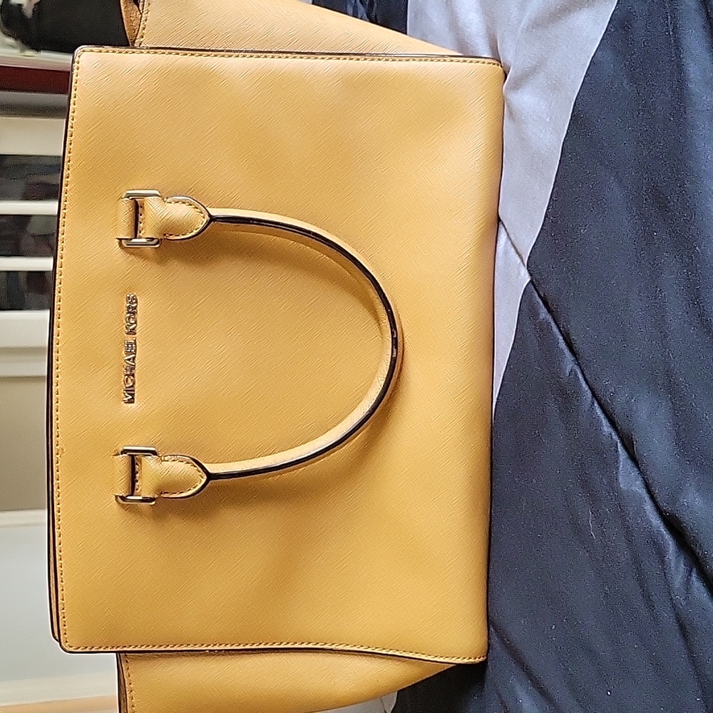 Michael Kors handbag